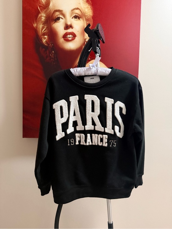 ? Other - Kids Oversized Black Sweatshirt with White "PARIS FRANCE" Appliqué